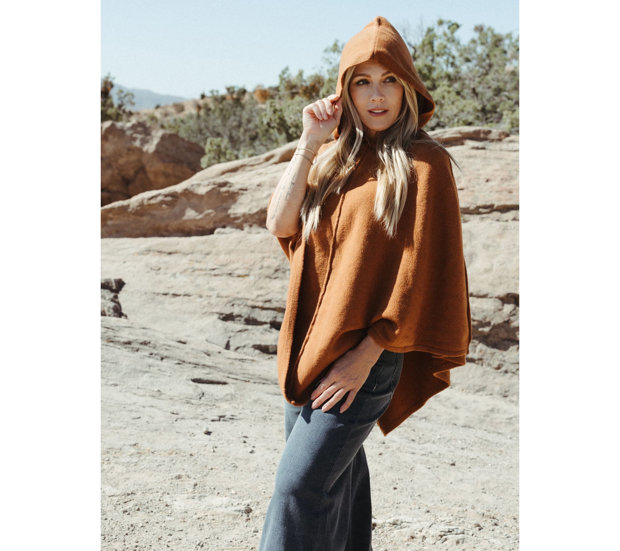 Me by Jennie Garth Coco Hooded Poncho