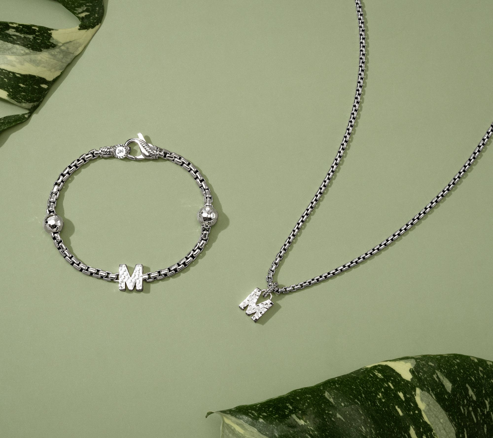 JAI Sterling Silver 2.7mm Box Chain Initial 18