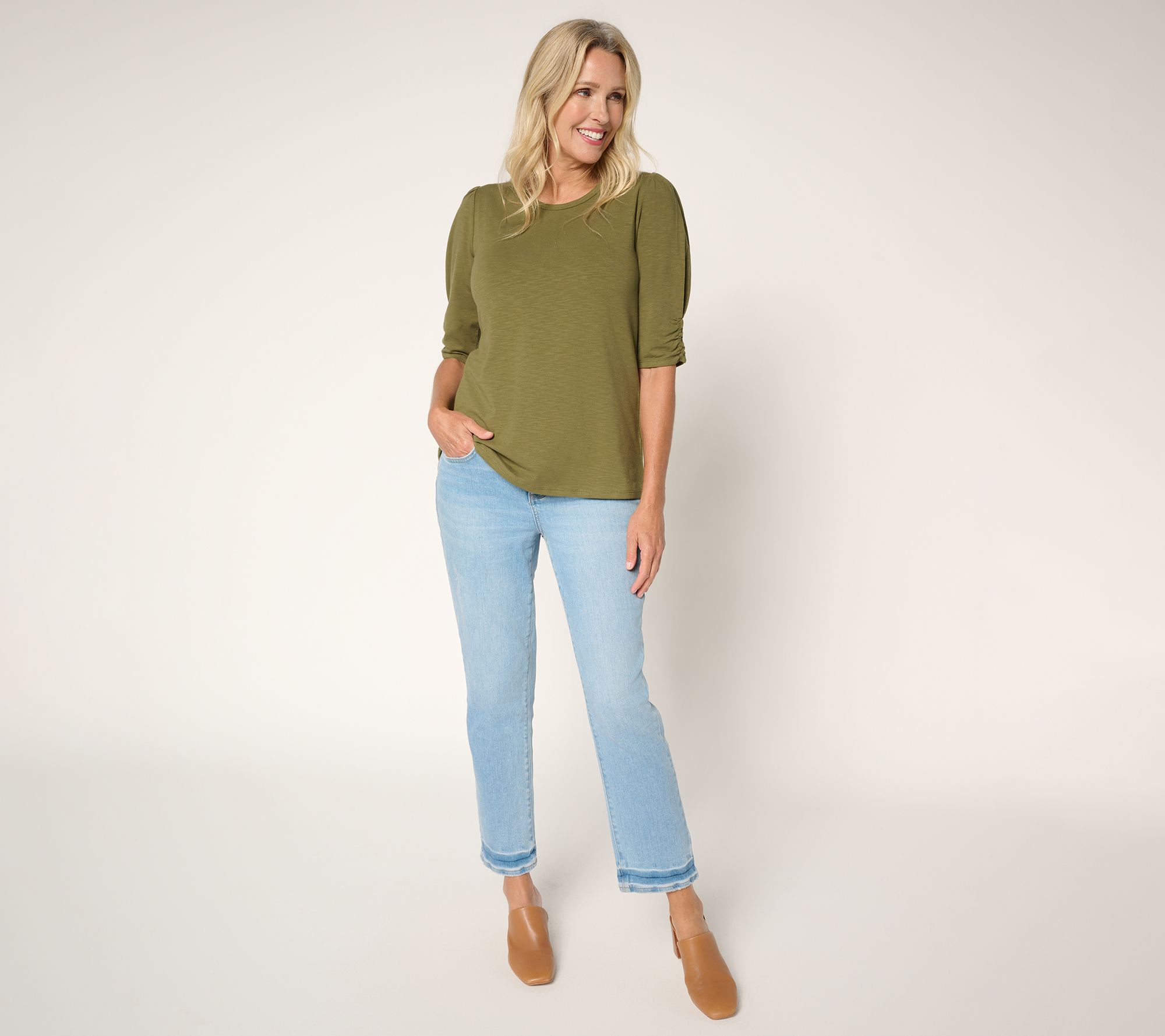 Ree by The Pioneer Woman Essentials Puff Sleeve Top
