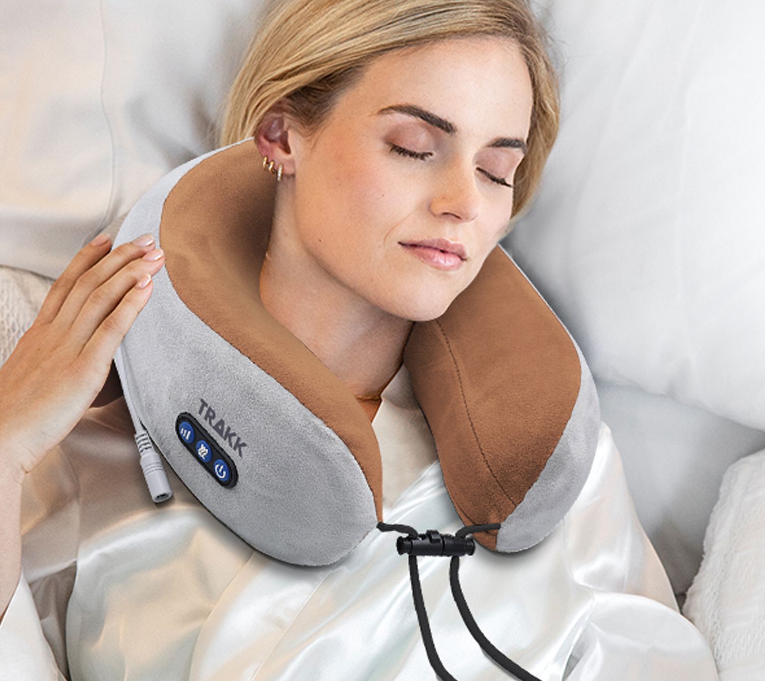 TRAKK Wireless Neck Massage Pillow