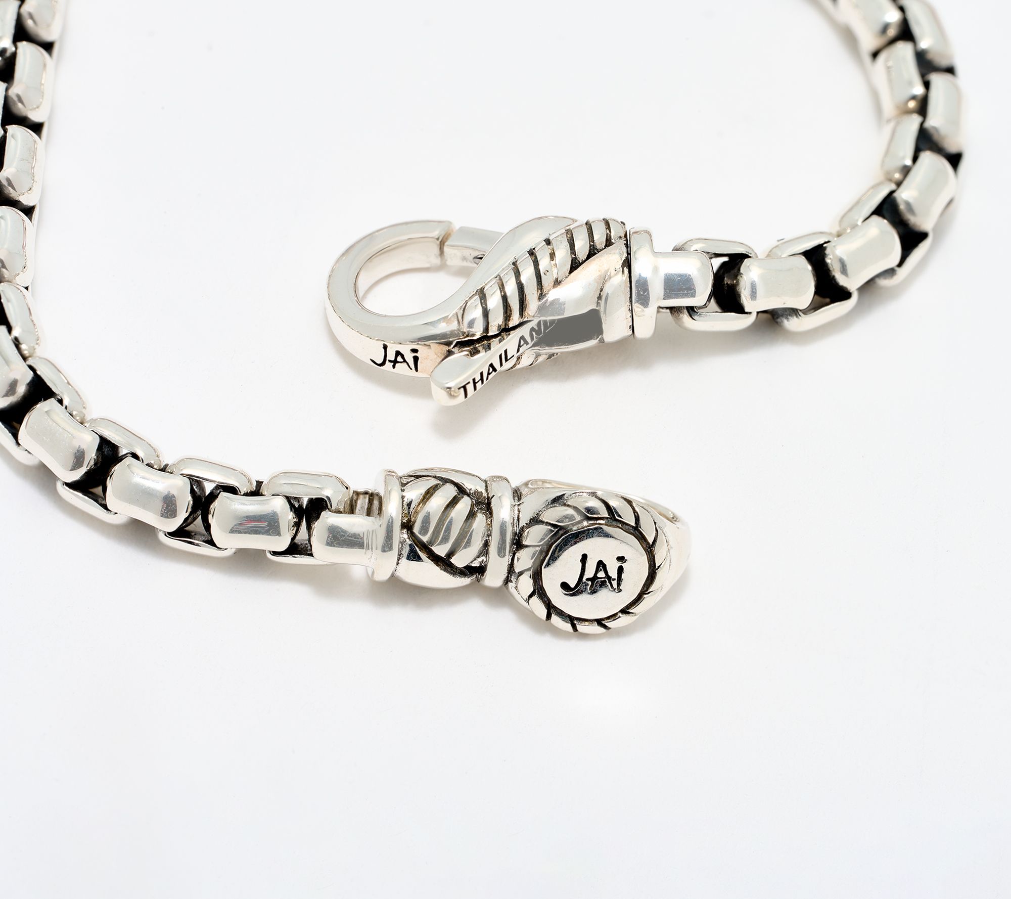 JAI Sterling Silver Symbols of Love 3.7mm Box Chain Charm Bracelet