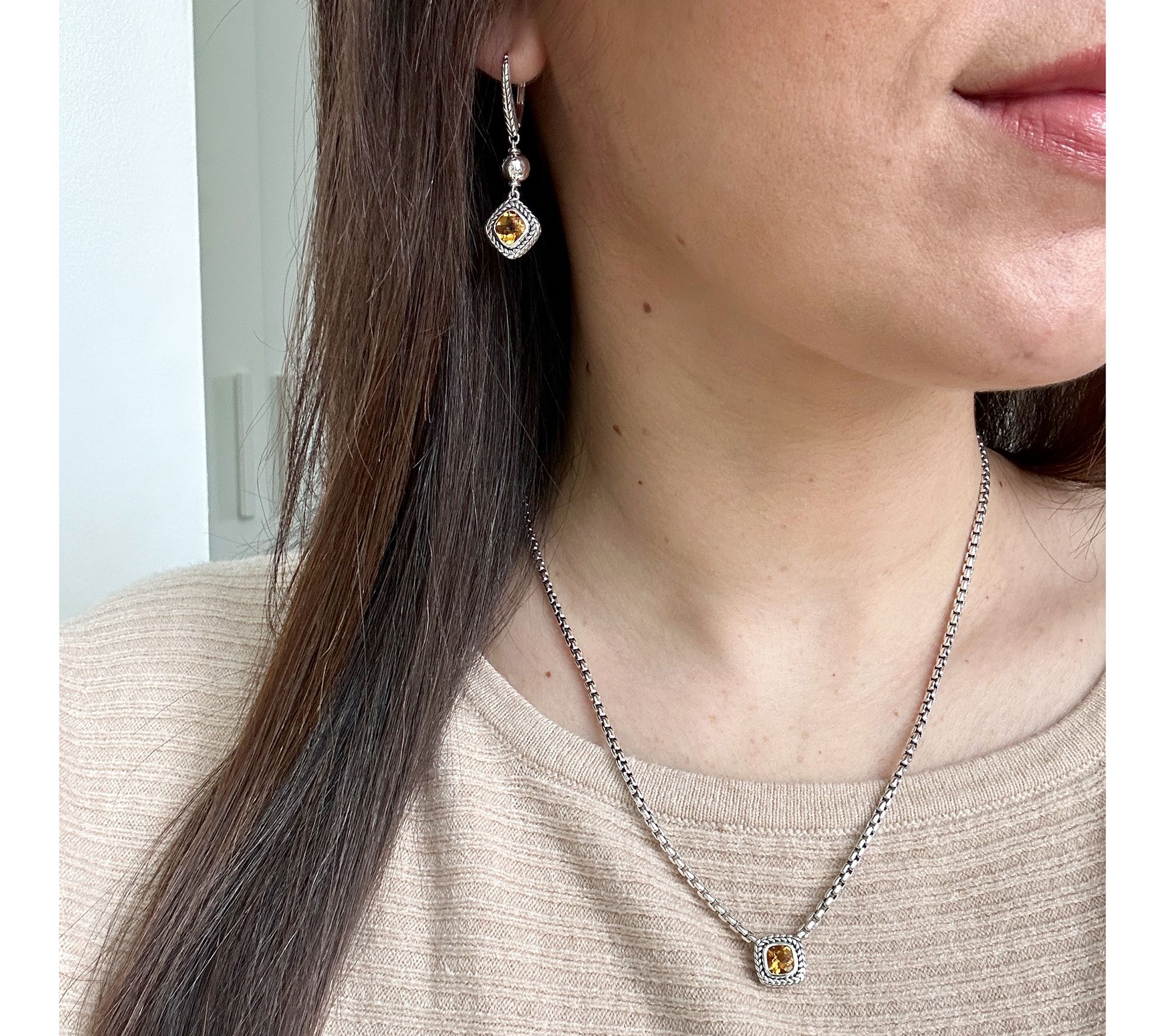 JAI Sterling Silver Gemstone Station 2.7mm Box Chain Necklace