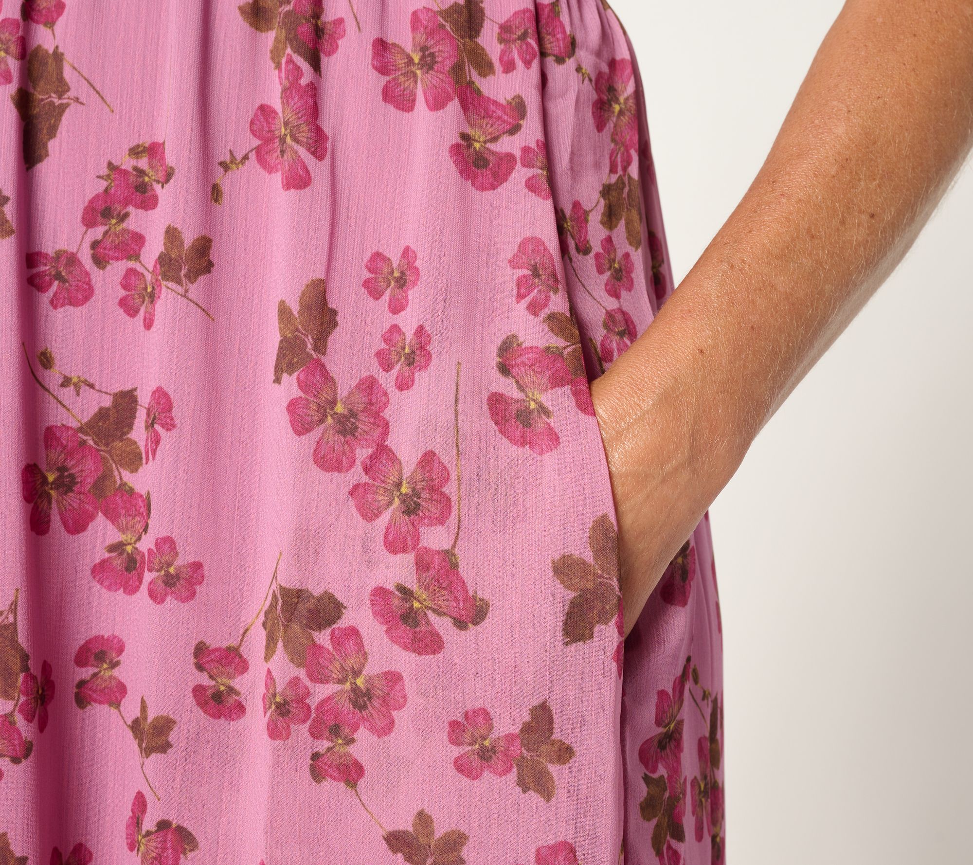 Ree by The Pioneer Woman Regular Printed Tiered Puff Sleeve Dress