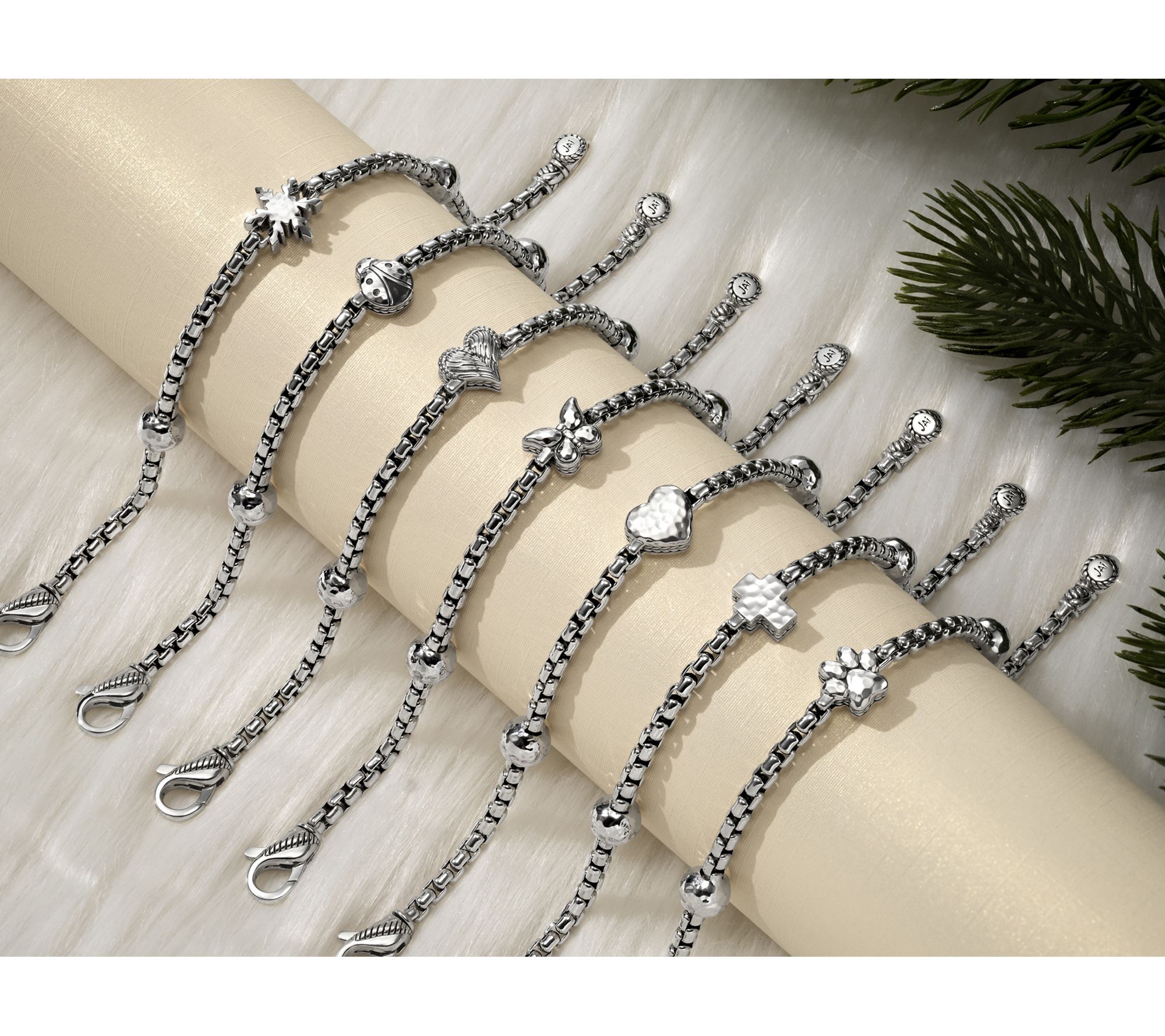 JAI Sterling Silver Symbols of Love 3.7mm Box Chain Bracelet, 12.5g