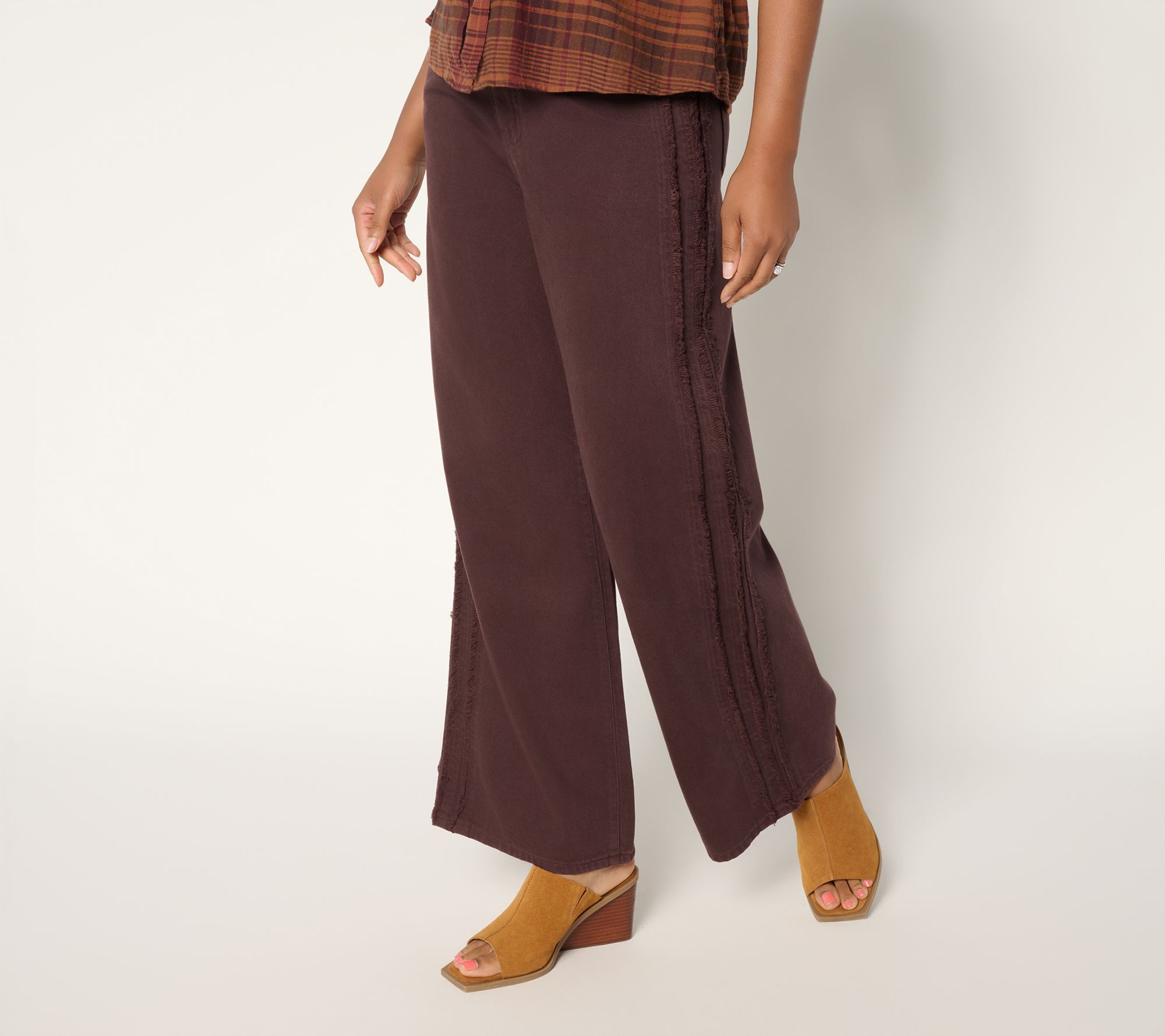 Me by Jennie Garth Petite Fray Detail Wide Leg Jeans