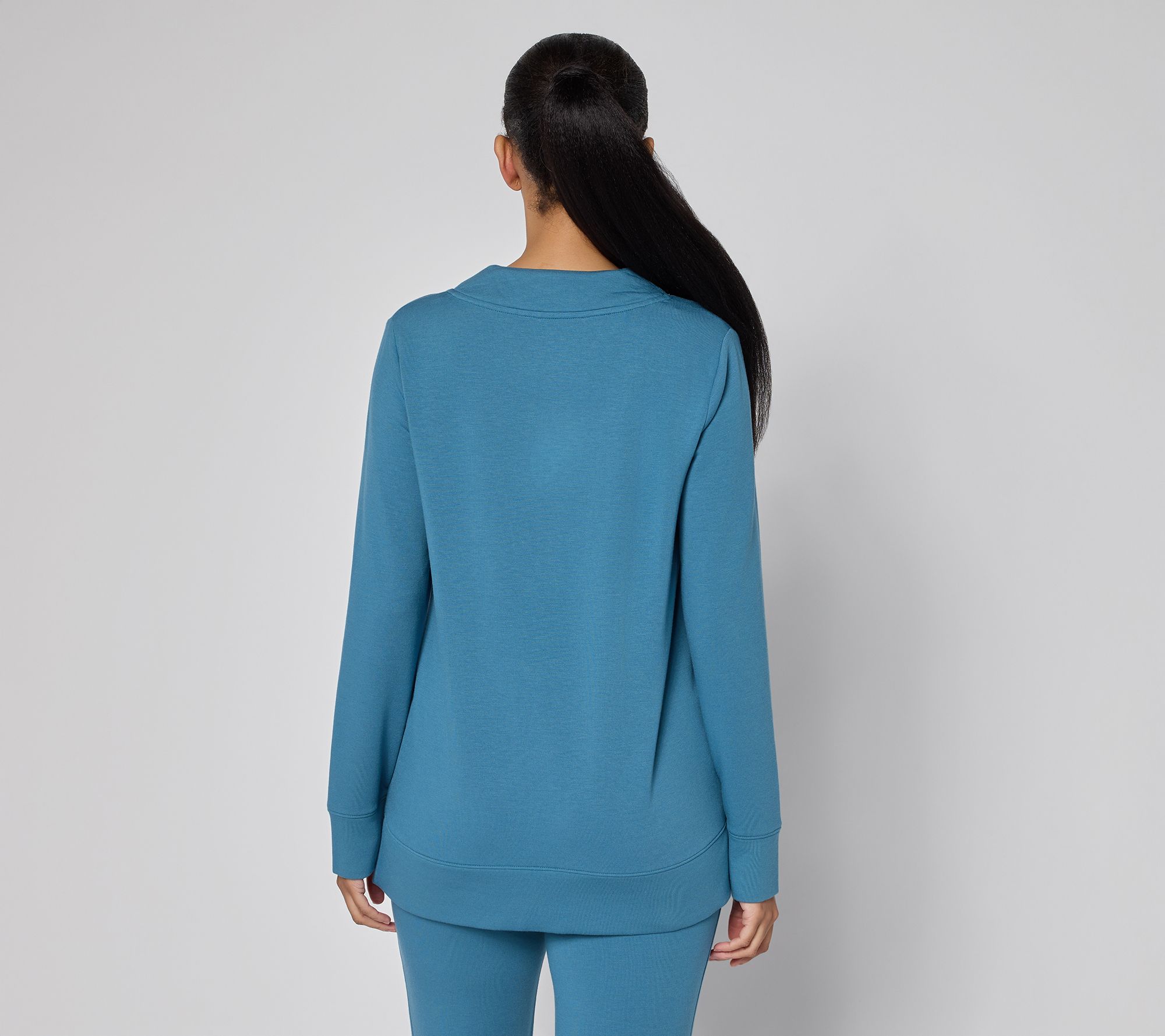 Denim & Co. Active Fleece-Back Knit V-Neck Top