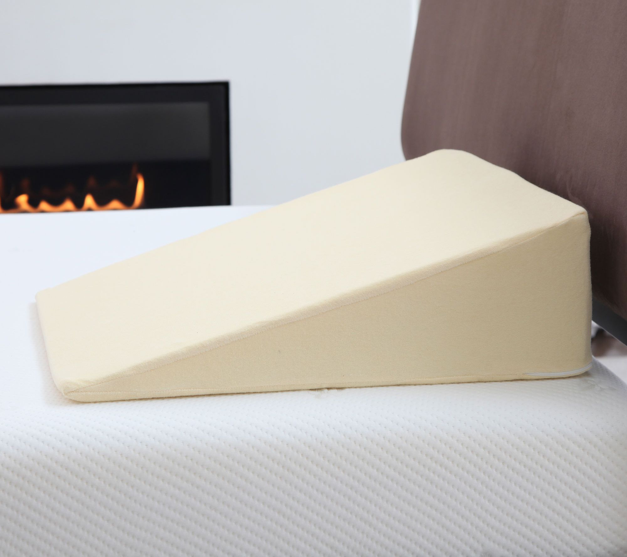 Wedge Pillow-Supportive Memory Foam with Cover