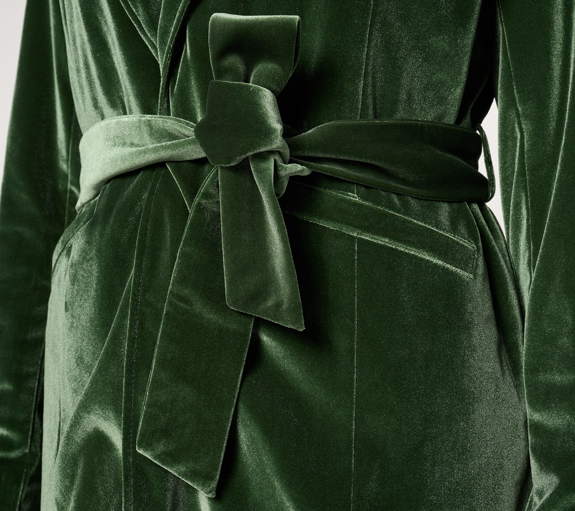 BEAUTIFUL by Lawrence Zarian The Sharon Self-Belted Velvet Blazer