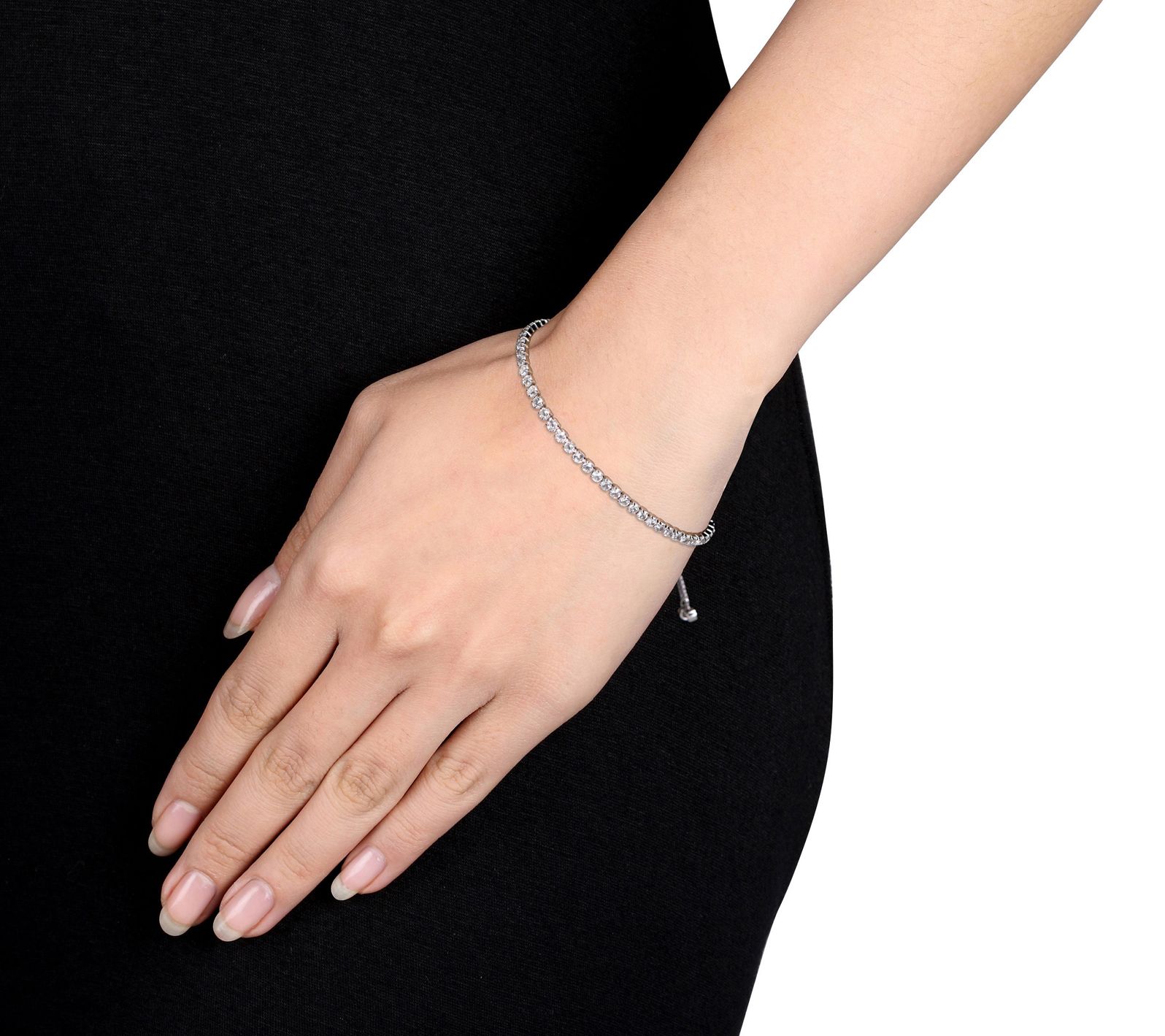 Sterling Silver 3.75 cttw White Topaz Adjustabl e Bracelet