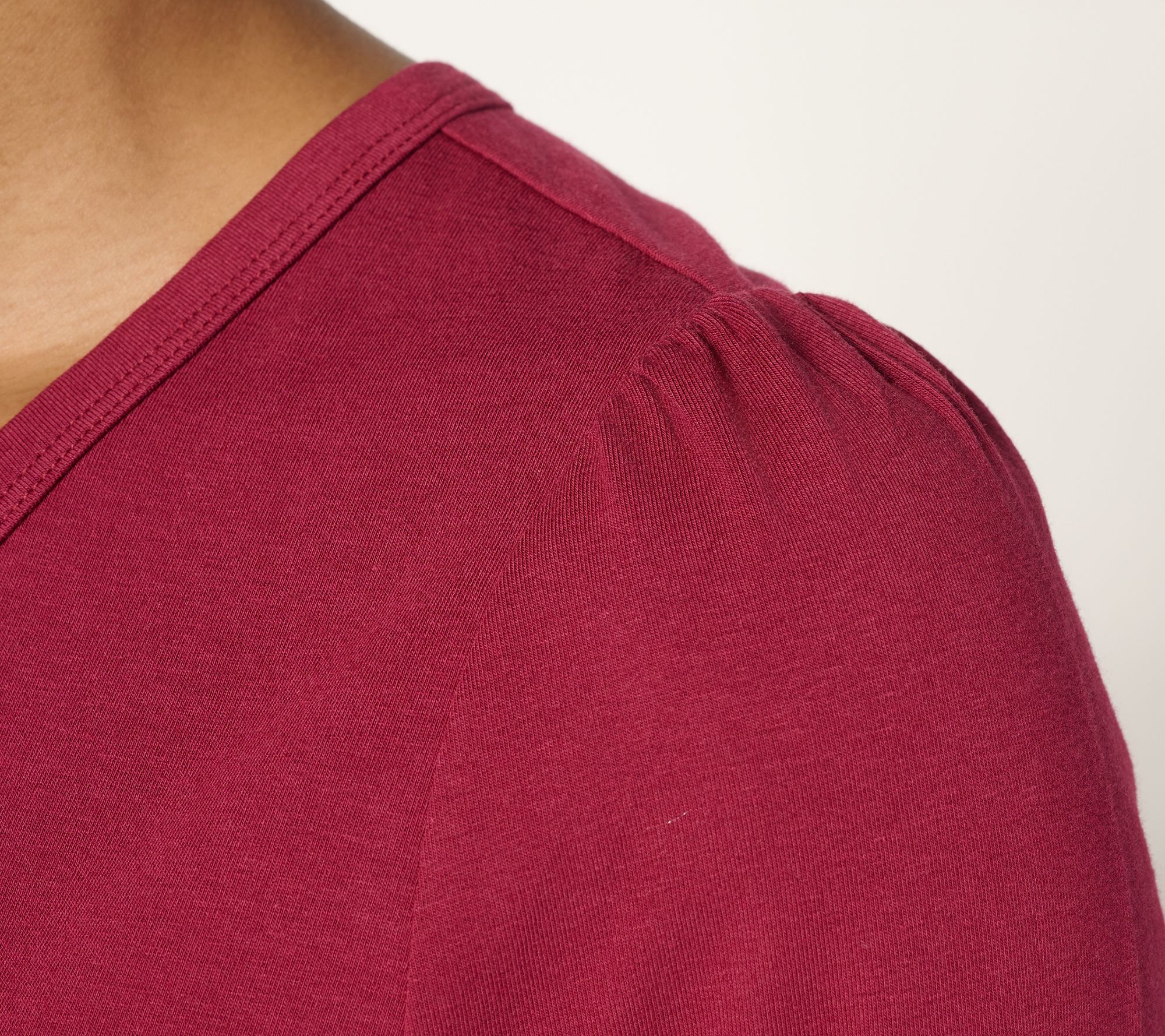 Ree by The Pioneer Woman Essentials Elbow Sleeve Top