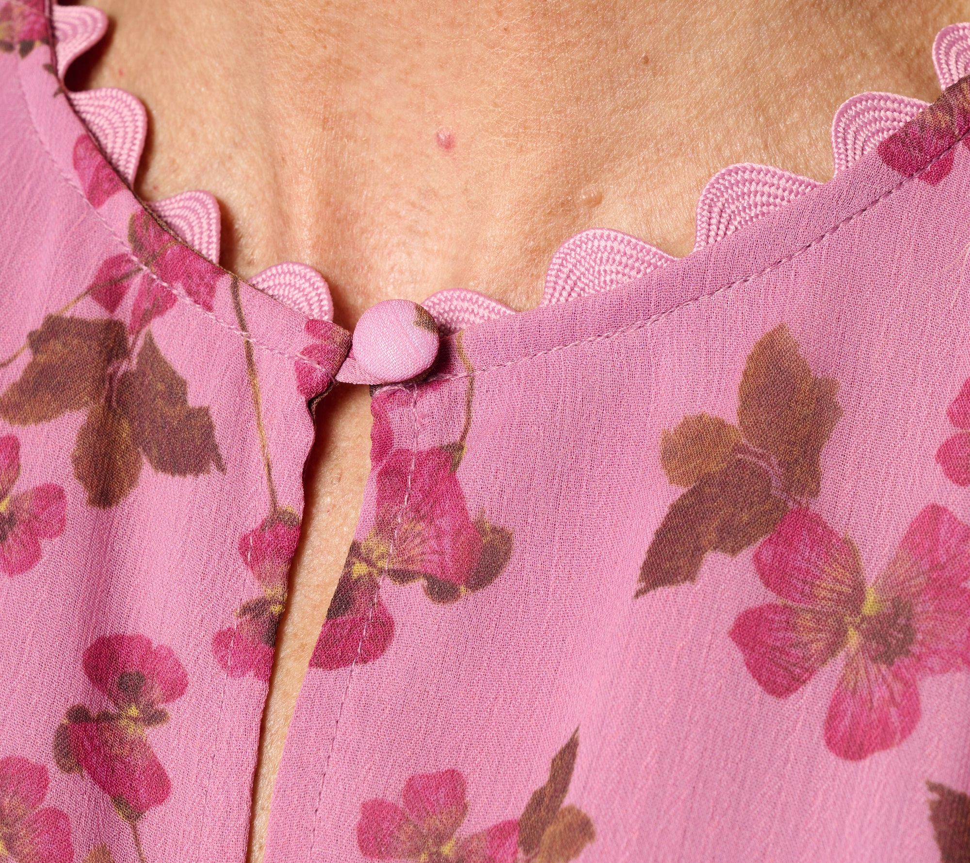 Ree by The Pioneer Woman Regular Printed Tiered Puff Sleeve Dress