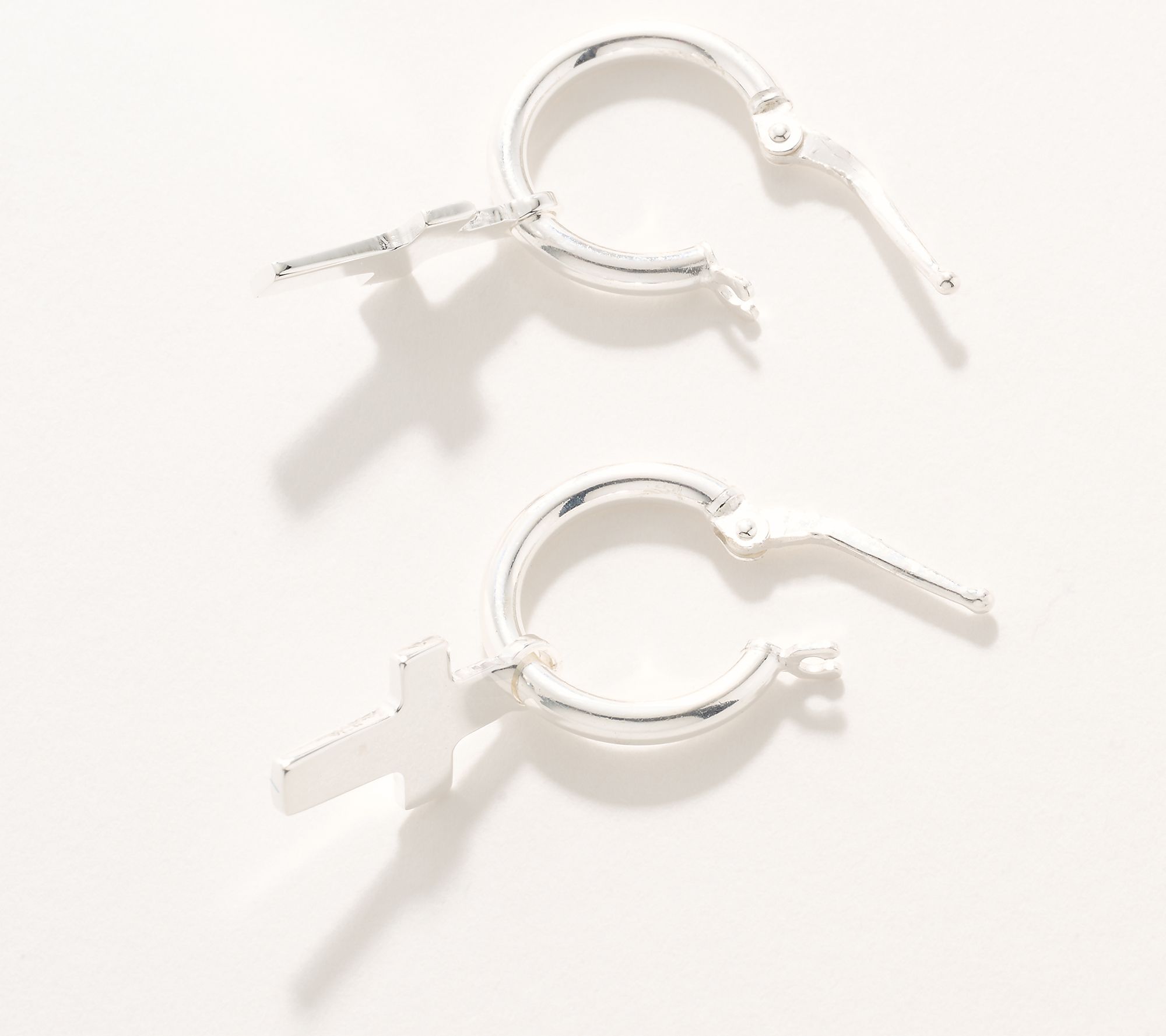 UltraFine 950 Silver Cross Motif Earrings