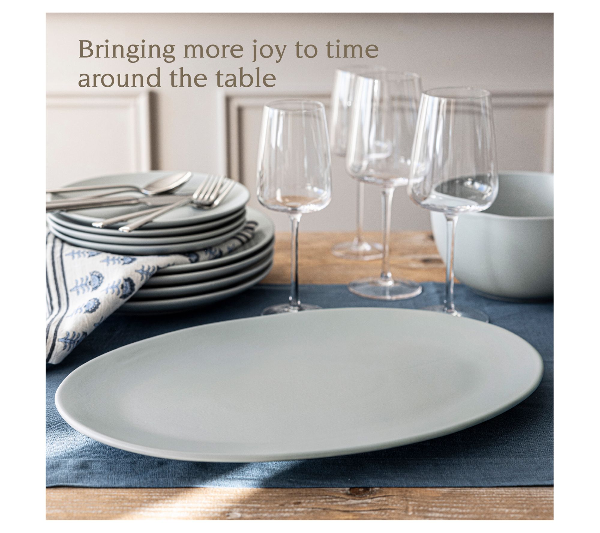 over&back Coupe Semi Matte Stoneware Oval Serving Platter