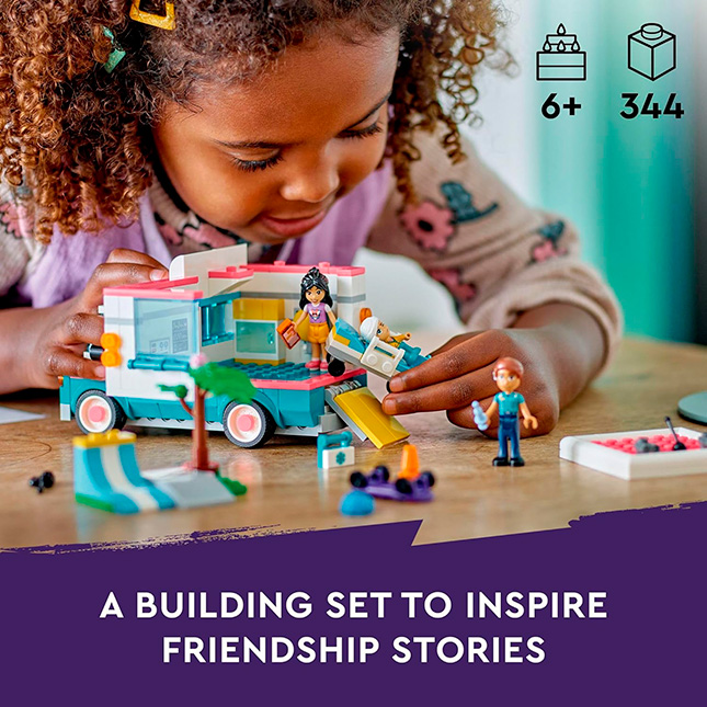 LEGO Friends - Heartlake City Hospital Ambulance
