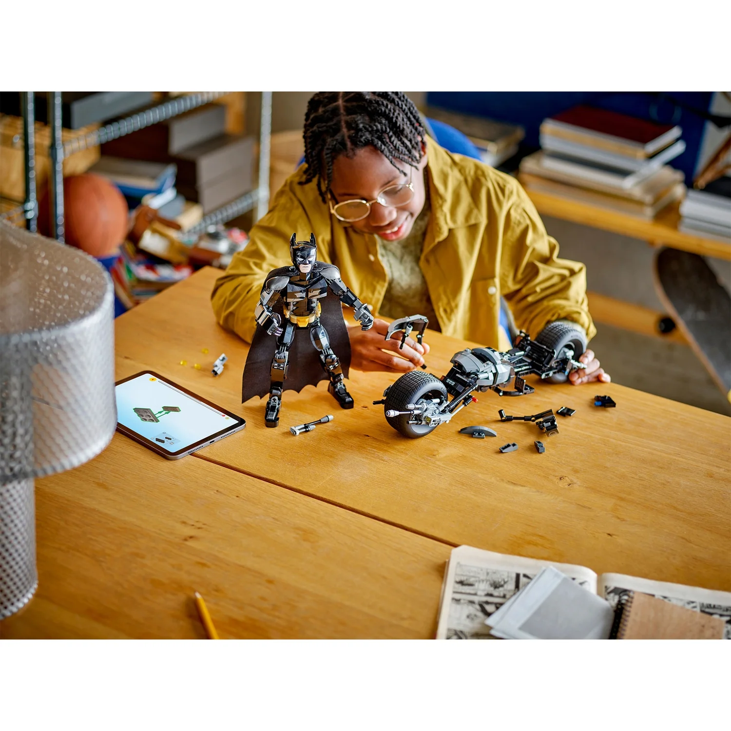 LEGO DC Batman: Batman Construction Figure & the Bat-Pod Bike 76273