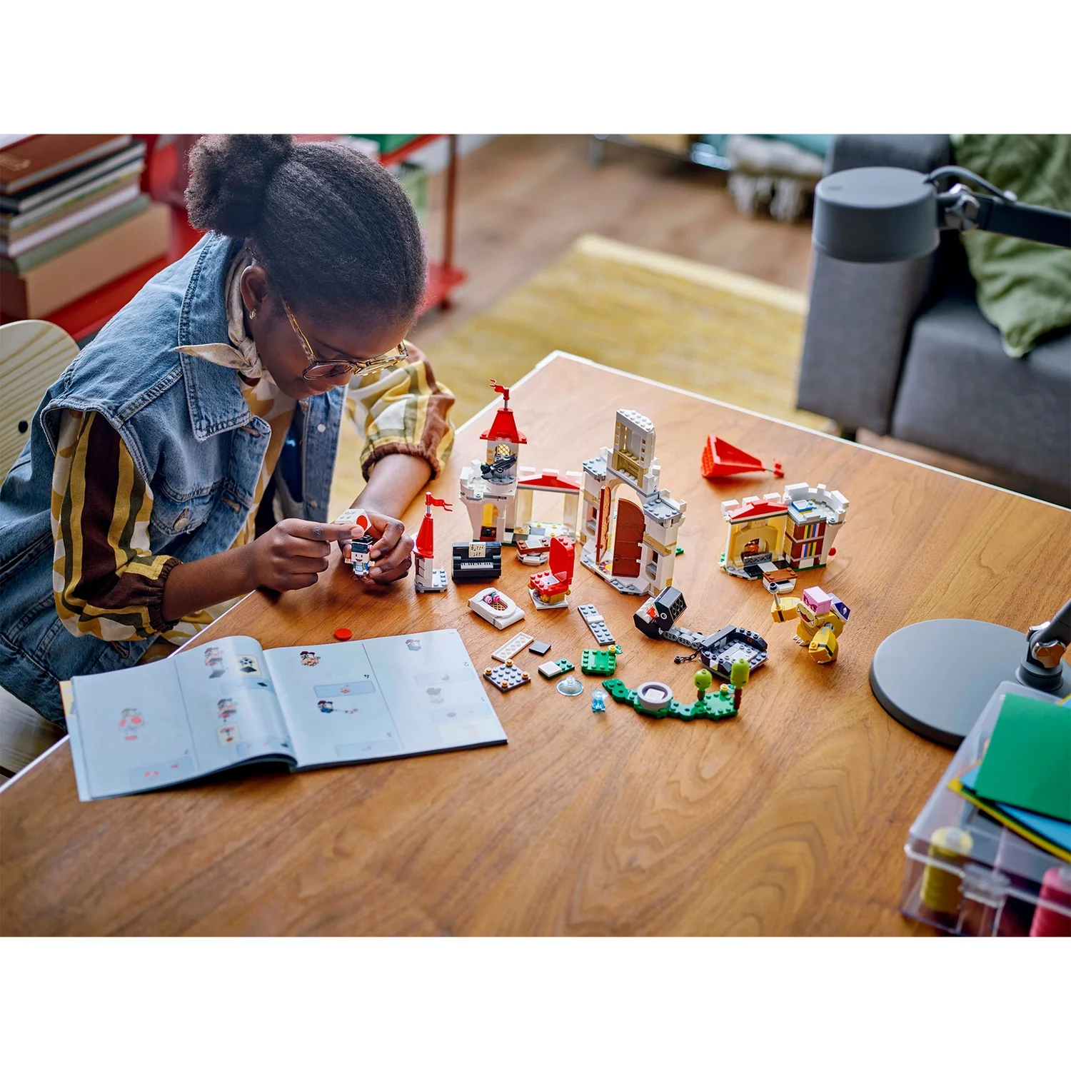 LEGO Super Mario Battle with Roy at Peach’s Castle Set 71435