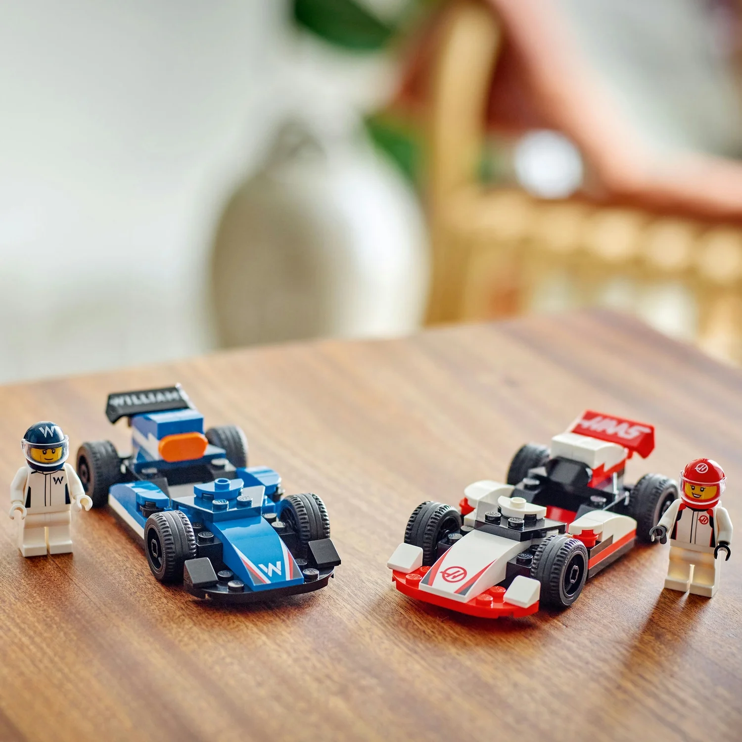 LEGO City F1 Williams Racing & Haas F1 Race Cars Set 60464