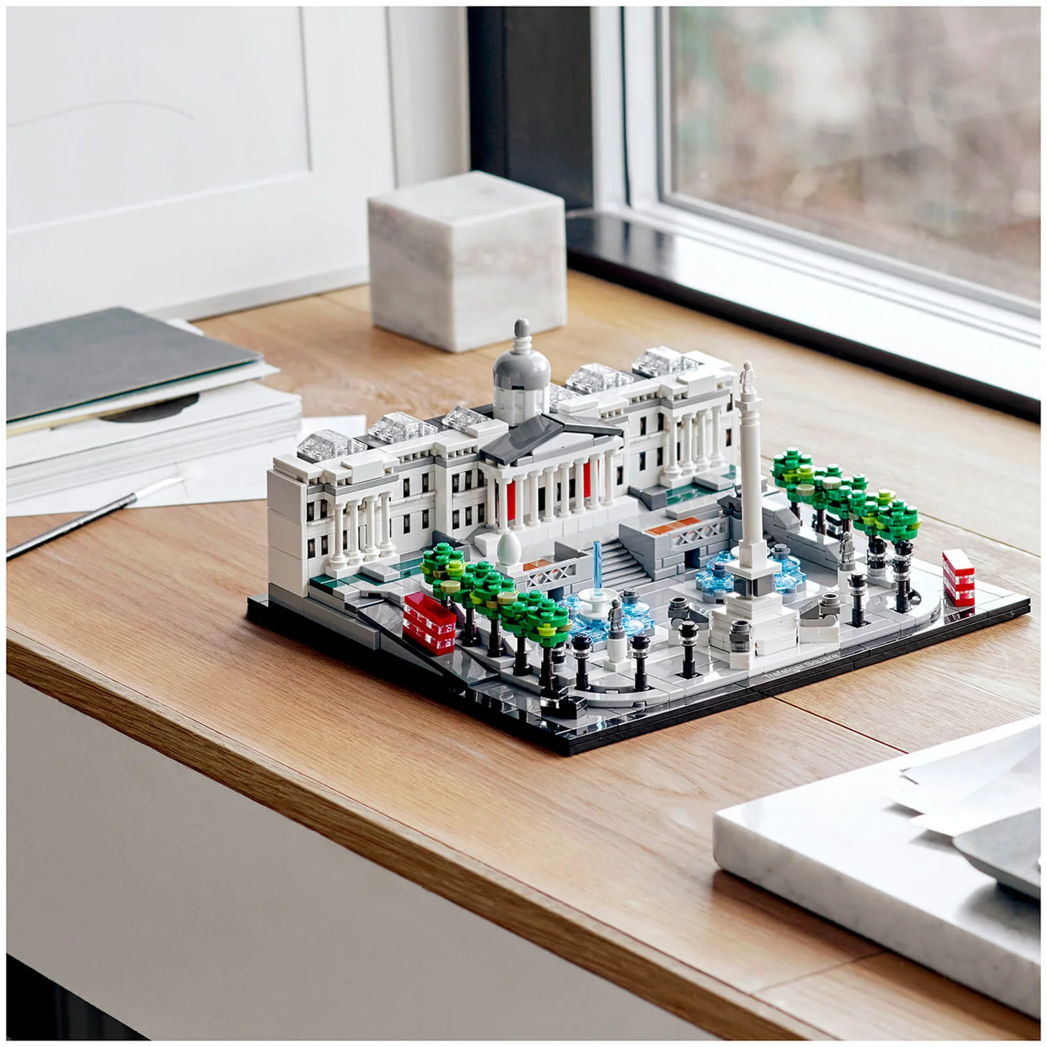 LEGO Architecture: Trafalgar Square London Building Set (21045)