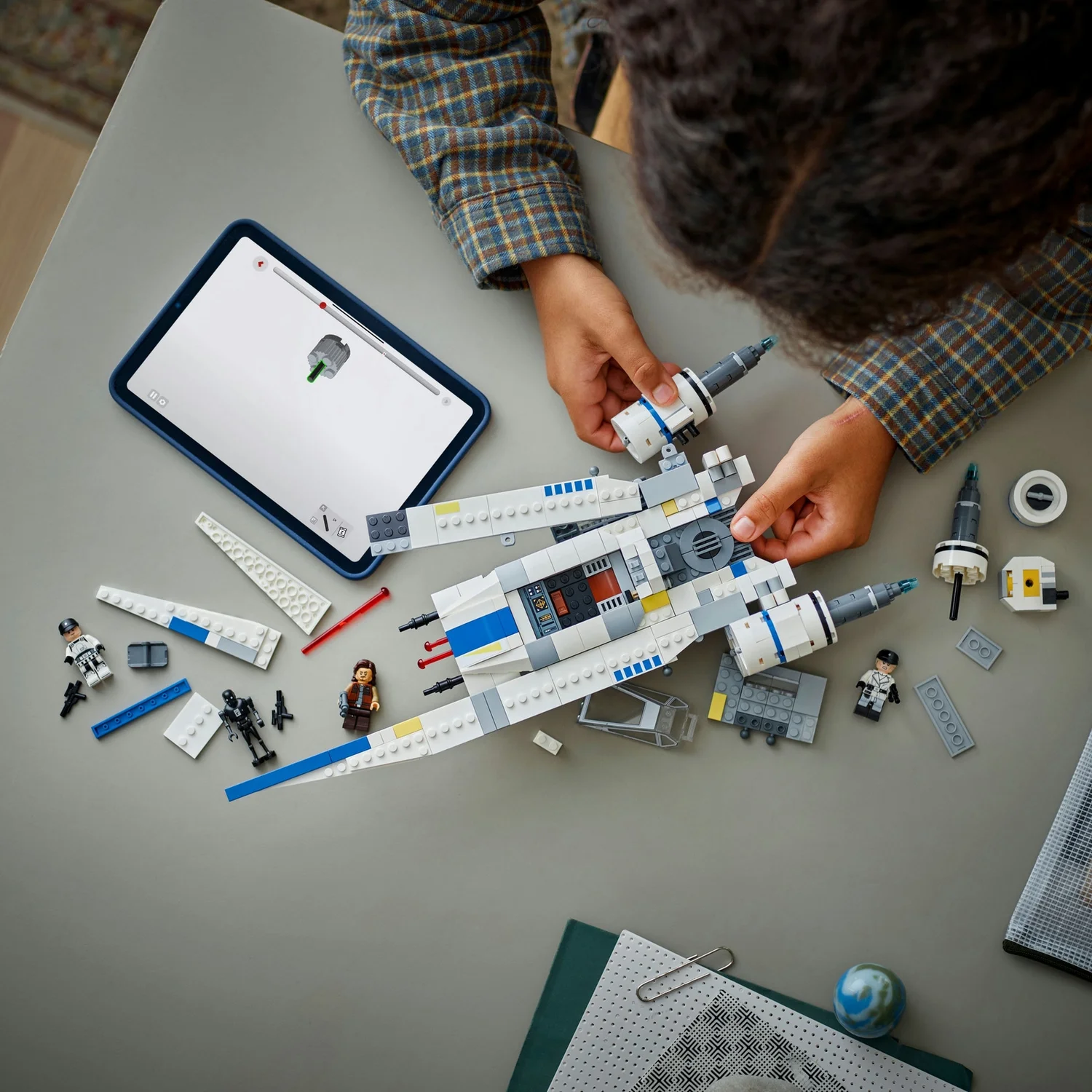 LEGO® Star Wars: Andor™ Rebel U-Wing Starfighter™ Buildable Vehicle Model 75399