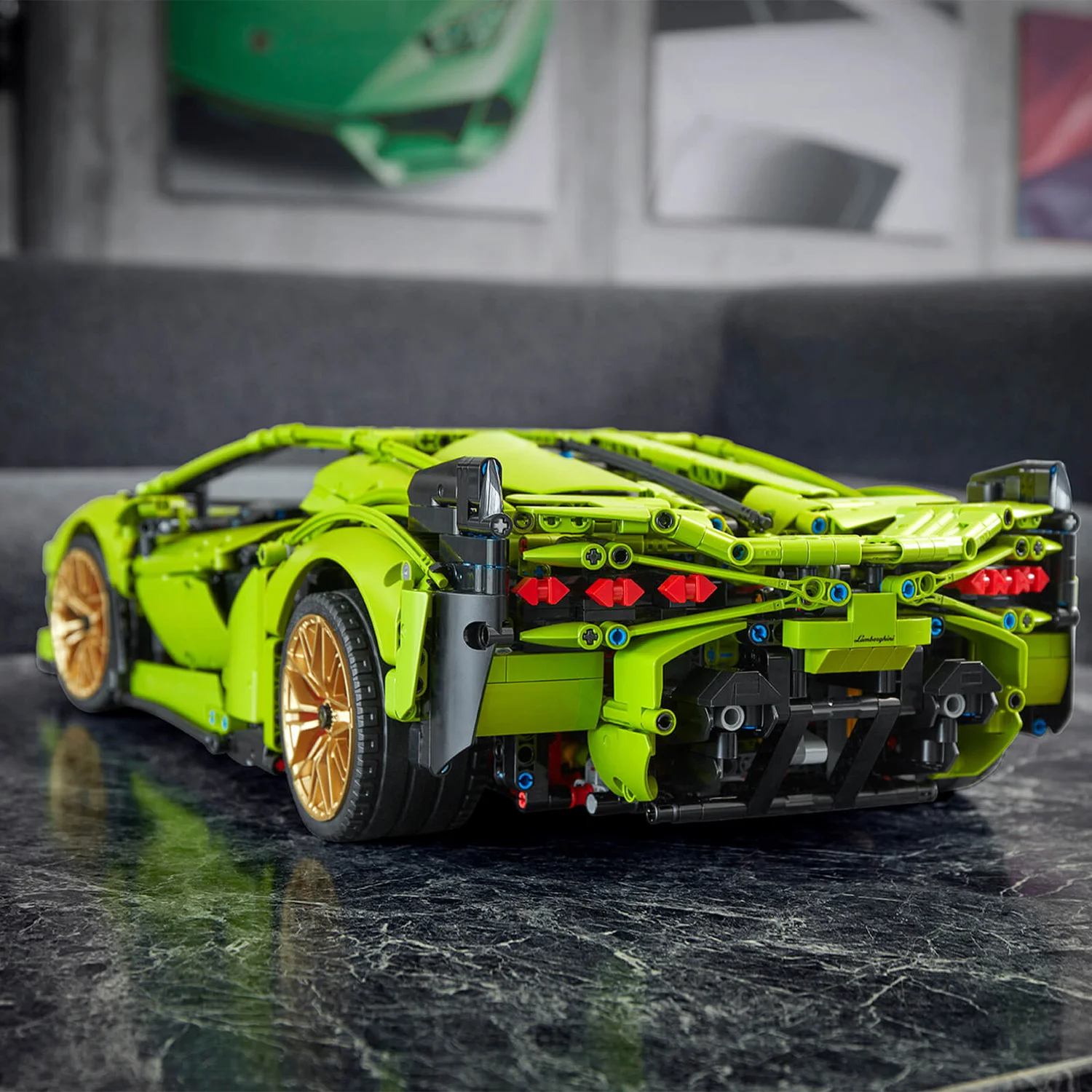 LEGO Technic: Lamborghini Sián FKP 37 Car Model (42115)