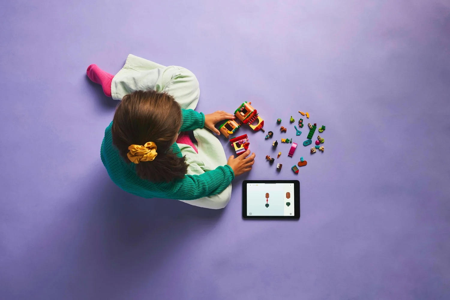 LEGO | Disney Encanto Mini House Set with Mini-Dolls 43261