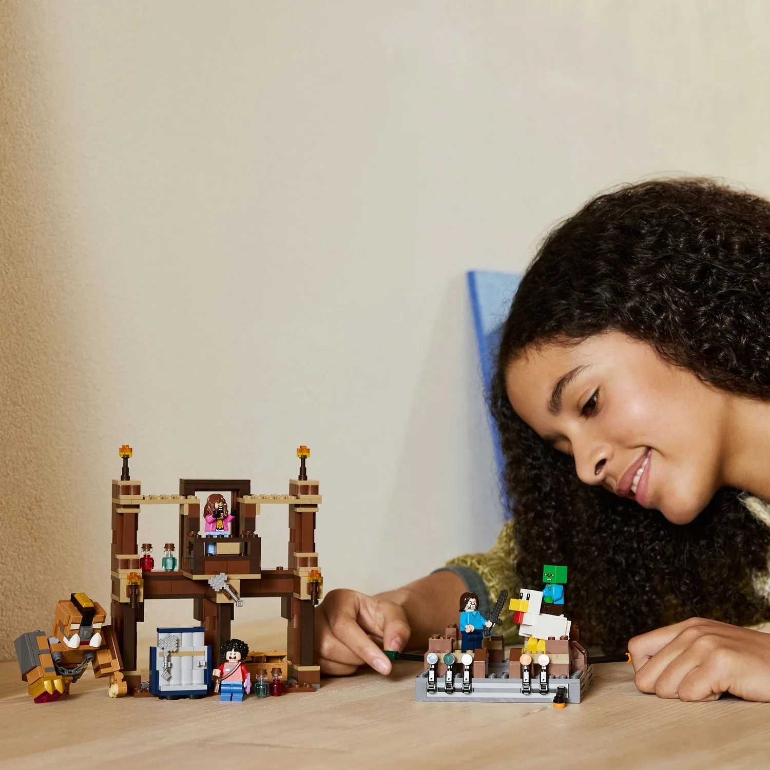 LEGO Minecraft Woodland Mansion Fighting Ring Toy Set 21272