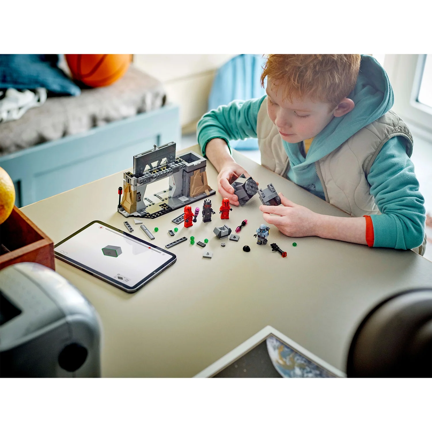 LEGO Star Wars Paz Vizsla and Moff Gideon Battle Set 75386