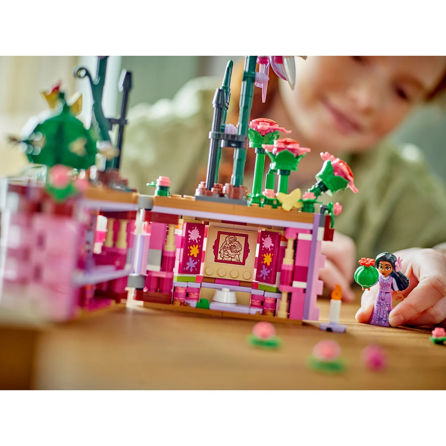 LEGO | Disney Encanto Isabela’s Flowerpot with Buildable Flower Toy and Film Character 43237