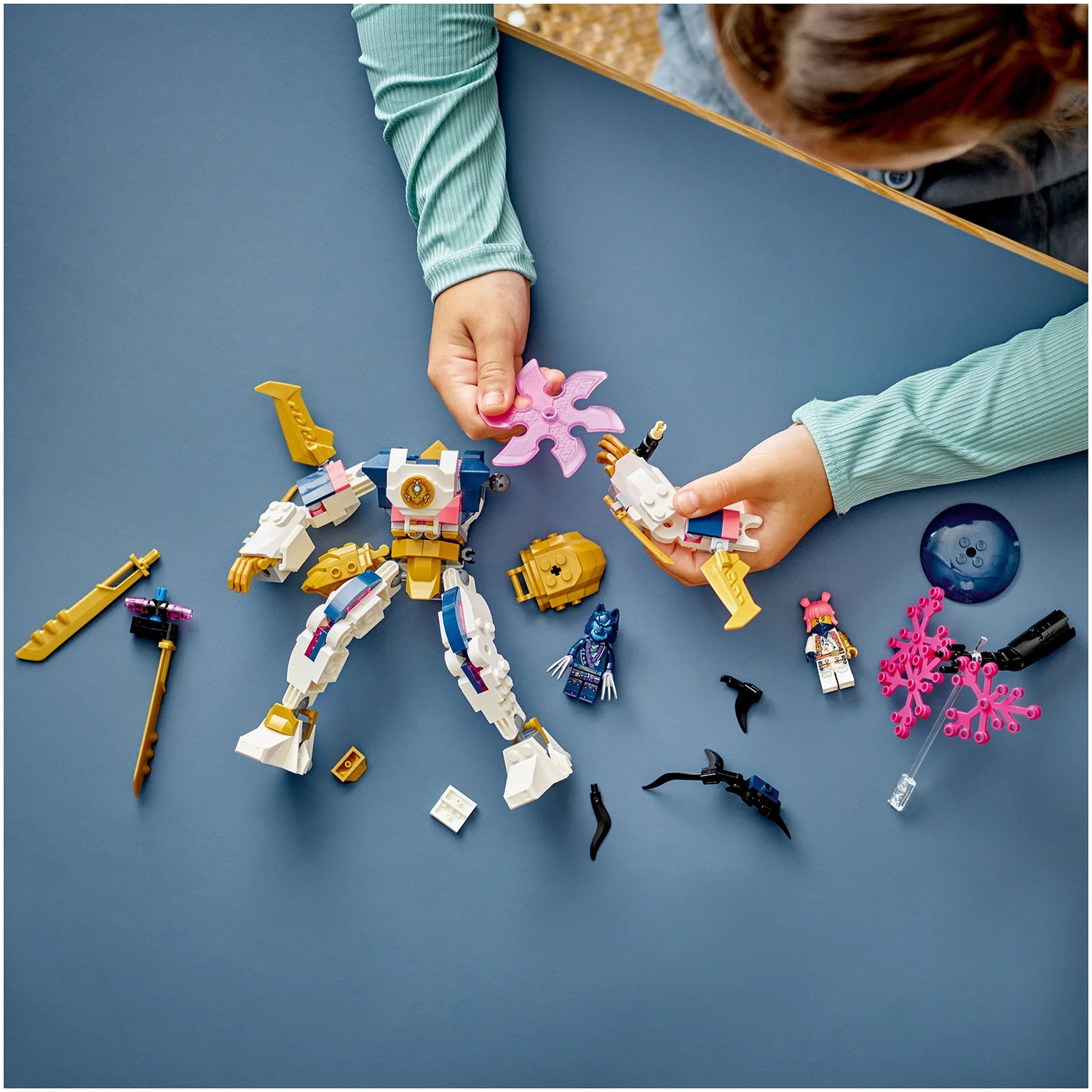 LEGO NINJAGO Sora’s Elemental Tech Mech Action Figure 71807