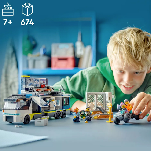 LEGO City Police - Police Mobile Crime Lab Truck