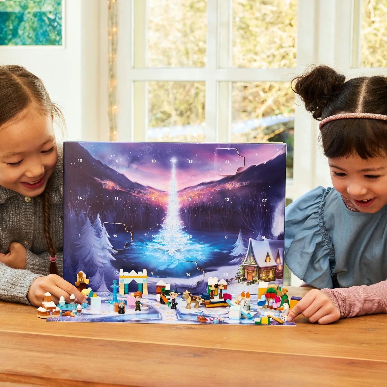 LEGO® | Disney Frozen Advent Calendar 2025 Fantasy Toy Building Kit 43273