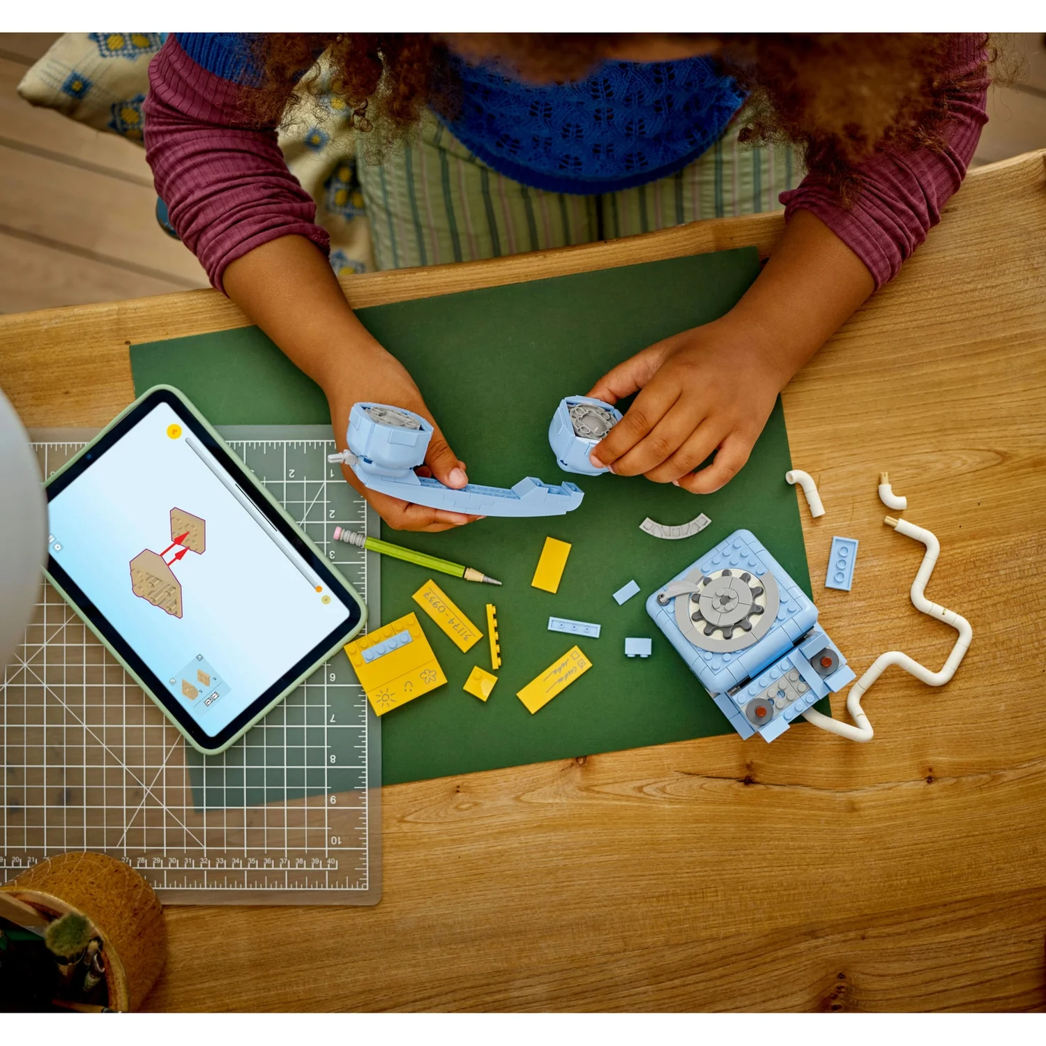 LEGO Creator 3in1 Retro Telephone Building Toy Set 31174