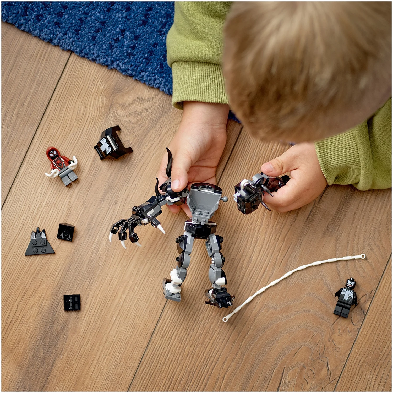 LEGO Marvel Venom Mech Armour vs. Miles Morales Set 76276