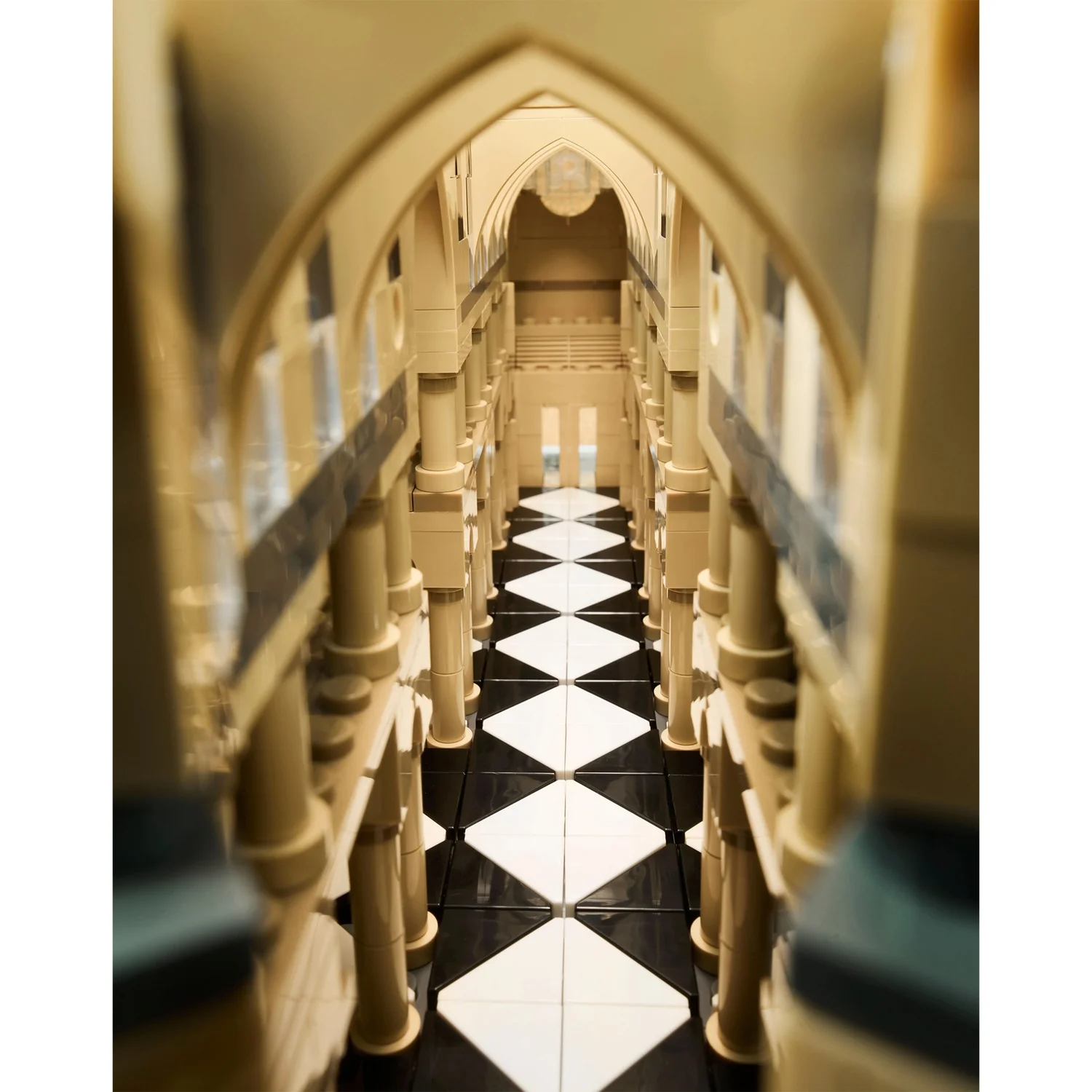 LEGO Architecture Notre-Dame de Paris Set for Adults 21061