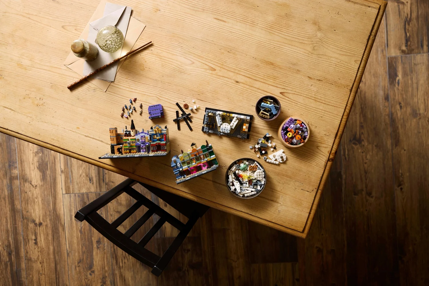 LEGO Harry Potter Diagon Alley Wizarding Shops Set 76444