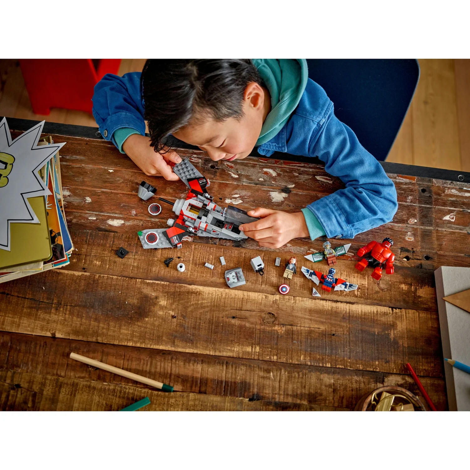 LEGO Marvel Captain America vs. Red Hulk Battle Set 76292