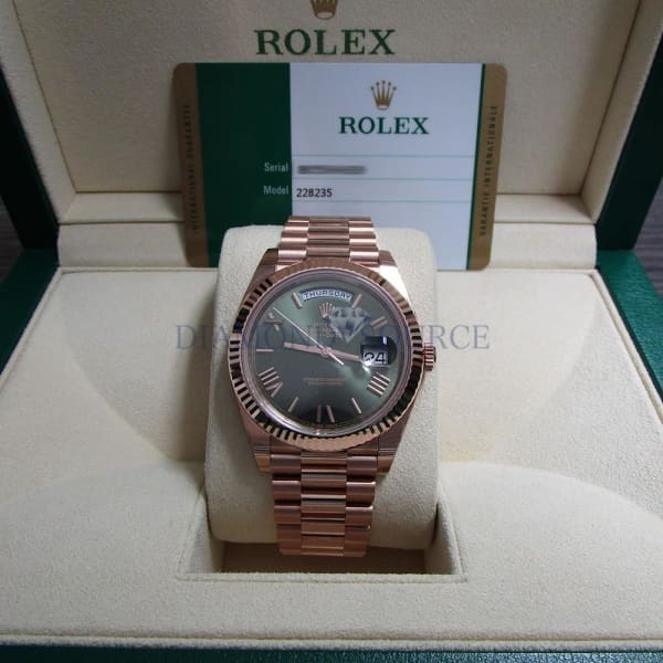 Rolex Day-Date 40 Presidential Olive Green Dial 18kt Rose Gold Men's Watch 228235-0025