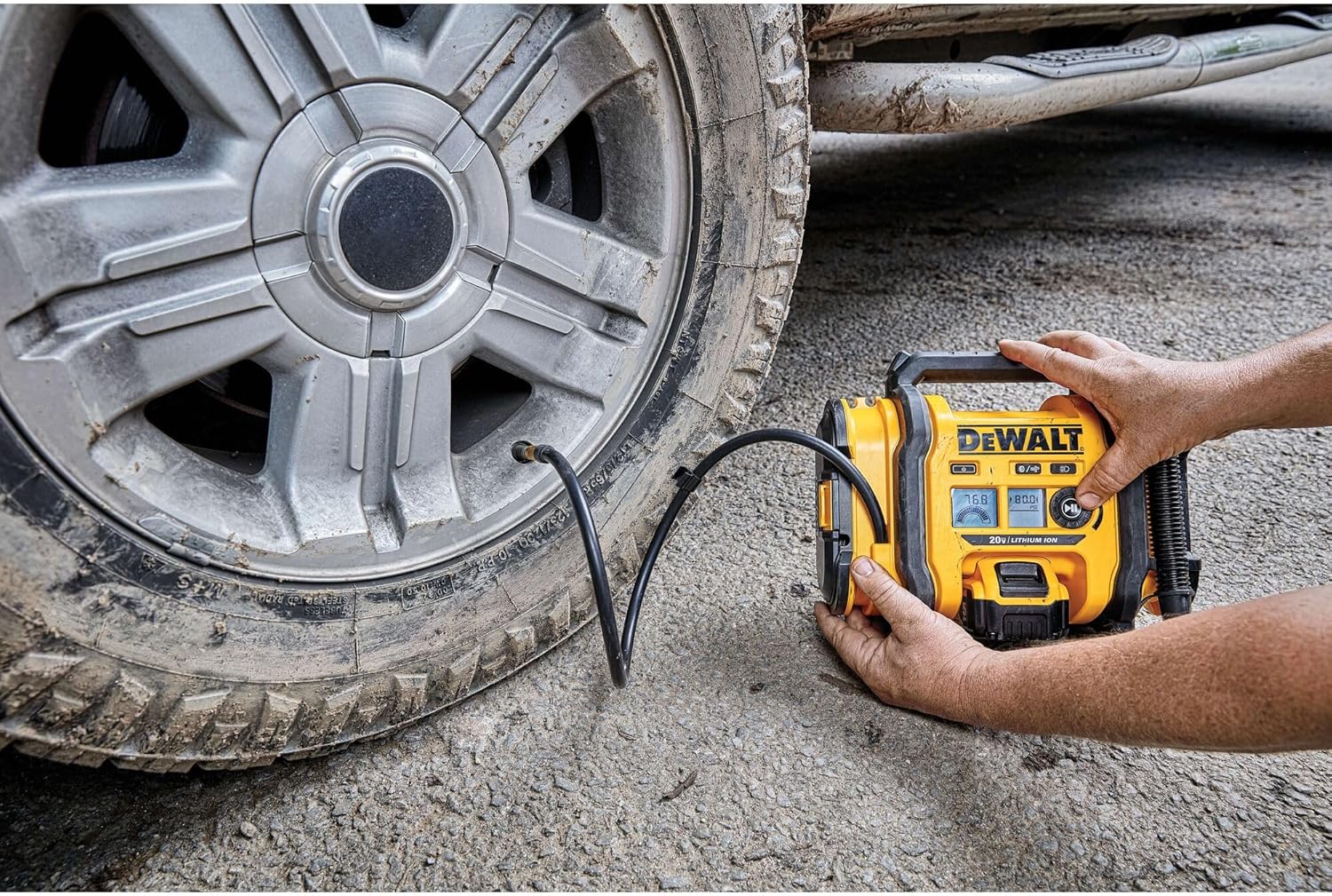 DEWALT Tire Inflator Portable Air Compressor 20V MAX, Car Air Pump with Automatic Shut Off, LED Light, Tool Only (DCC020IB)